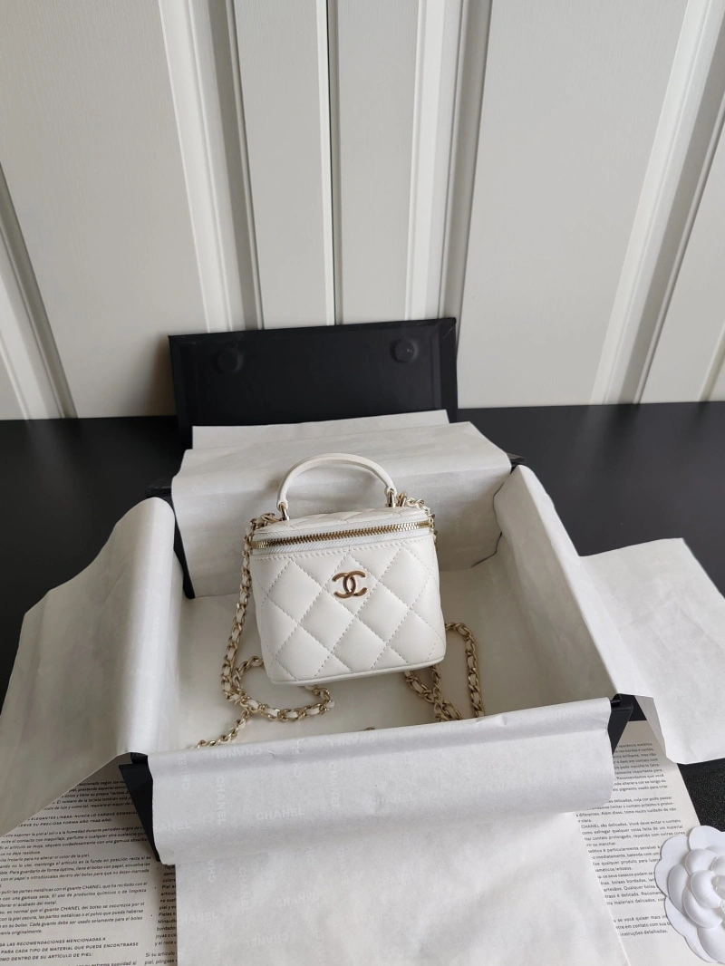 Ch**el cosmetic bags 4017-1299