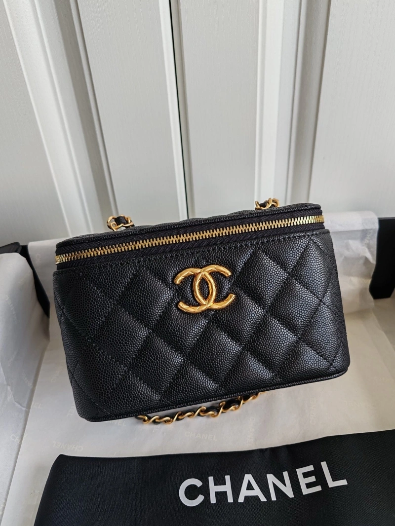 Ch**el cosmetic bags 4017-1305
