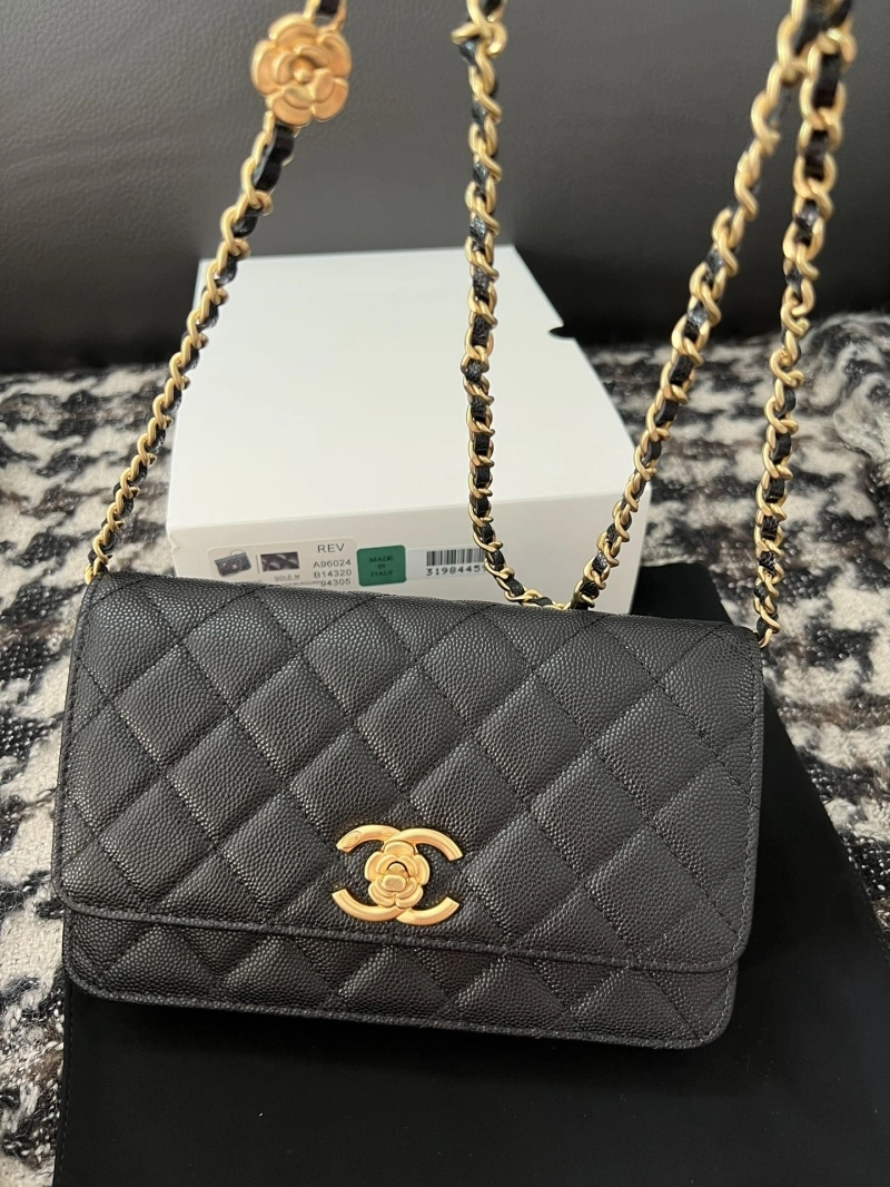 Ch**el woc bags 4017-1332