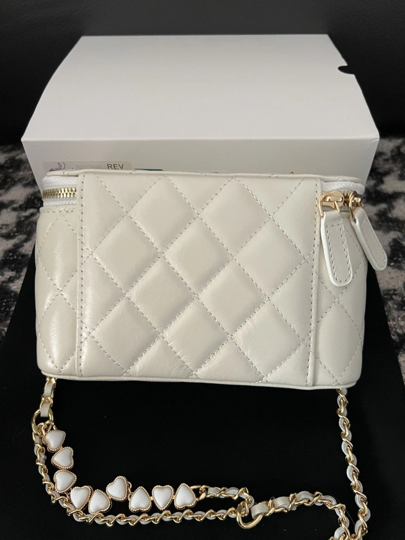 Ch**el cosmetic bags 4017-1380