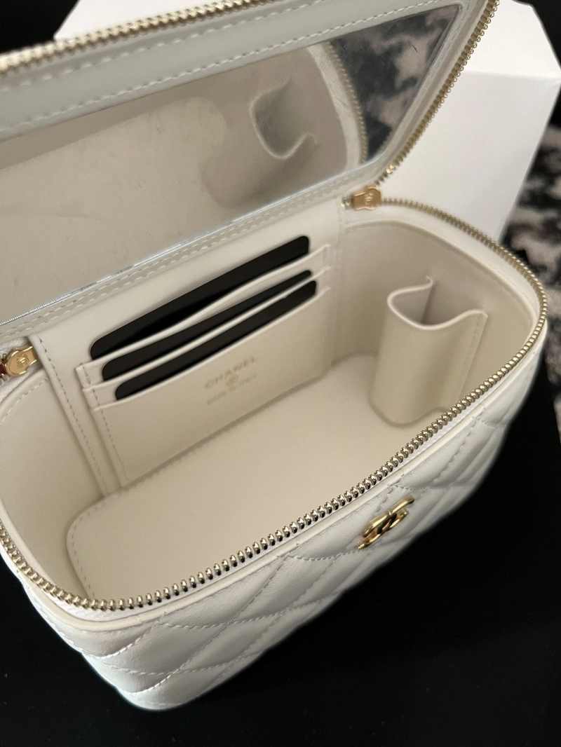 Ch**el cosmetic bags 4017-1380
