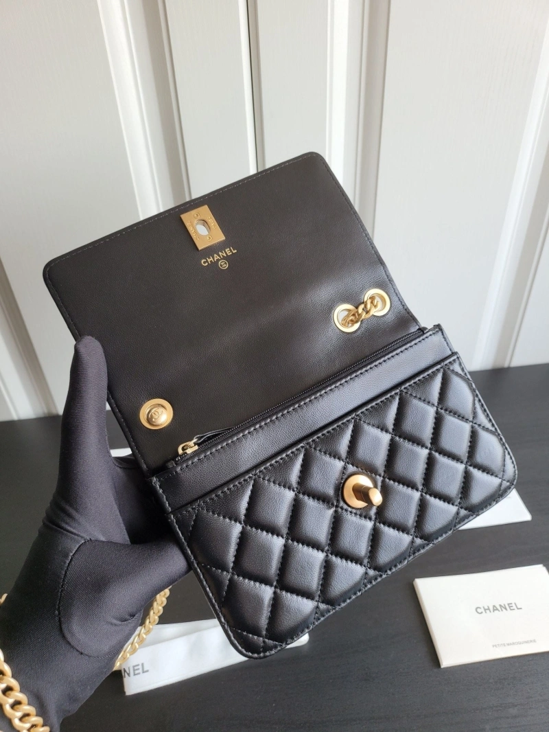 Ch**el woc bags 4017-1484