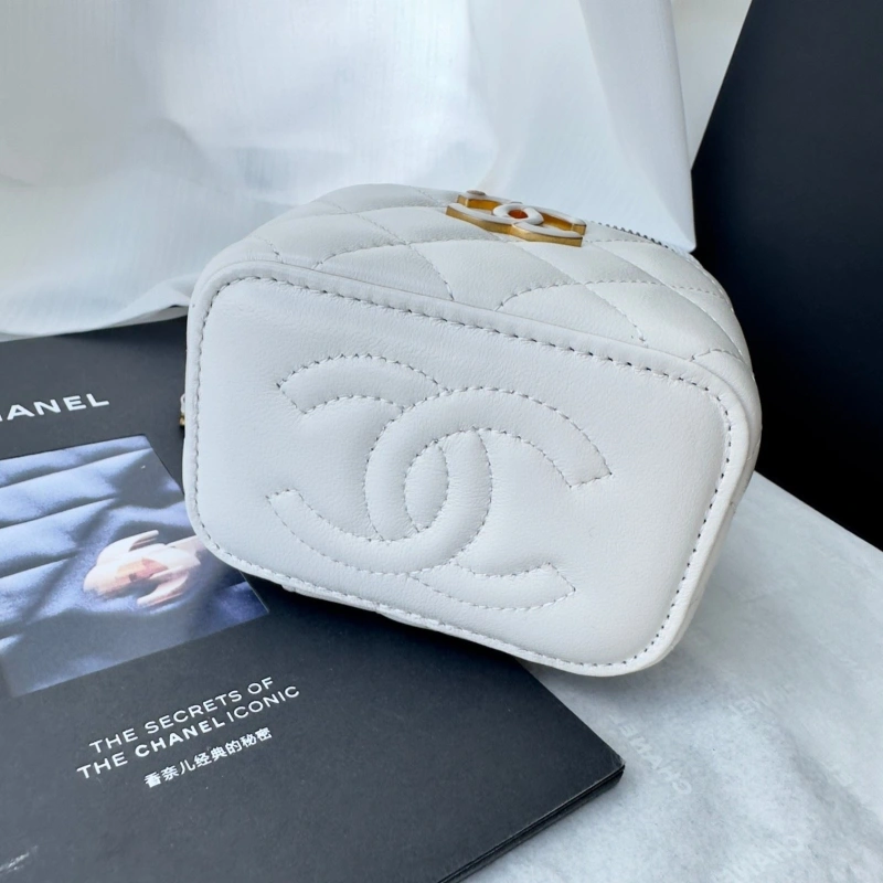 Ch**el cosmetic bags 4017-1497