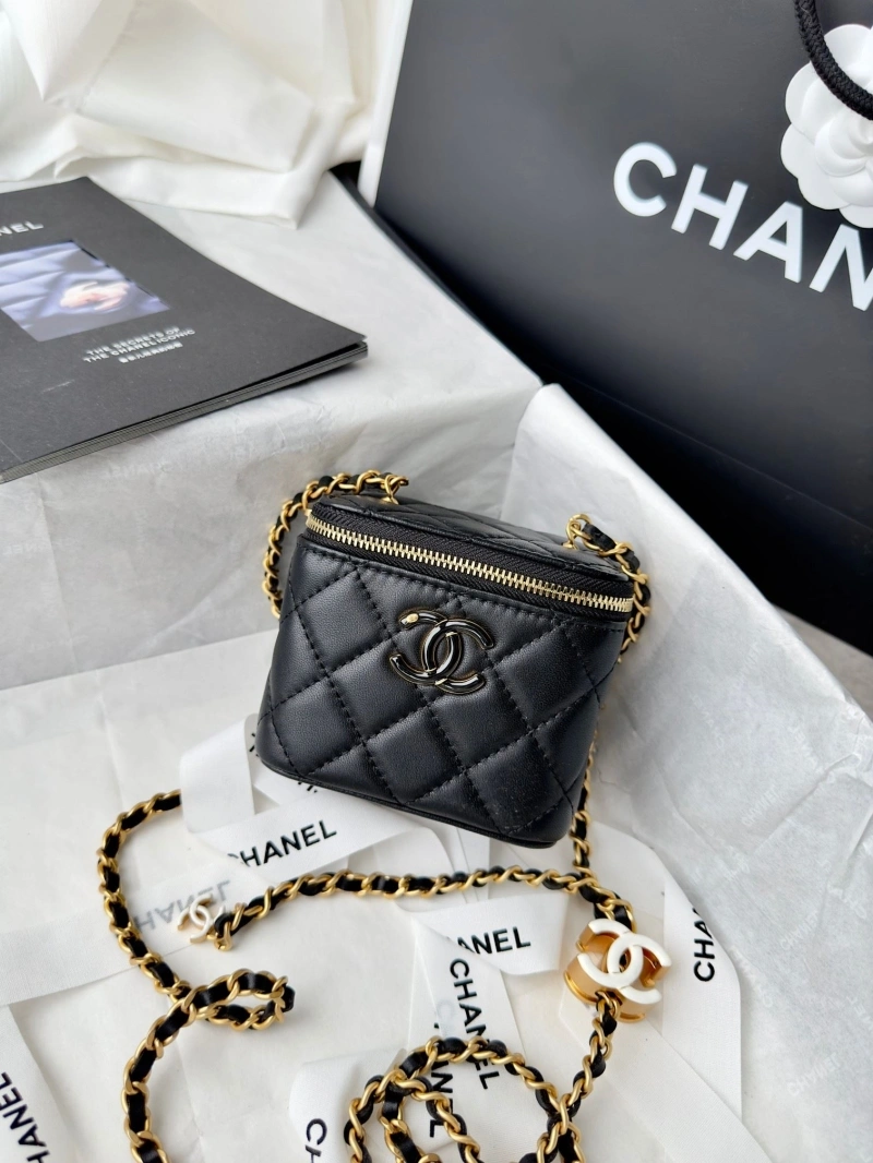 Ch**el cosmetic bags 4017-1501