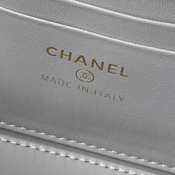 Ch**el cosmetic bags 4017-1703