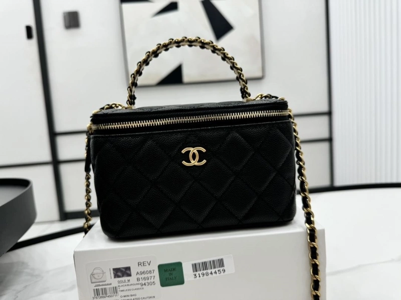 Ch**el cosmetic bags 4017-1725
