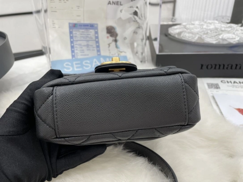 Ch**el cf series bags 4017-1953