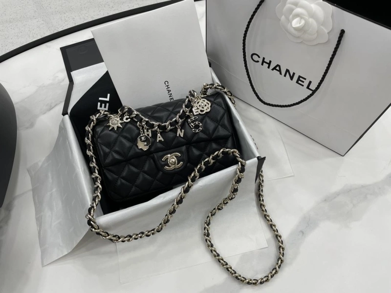Ch**el cf series bags 4017-1960