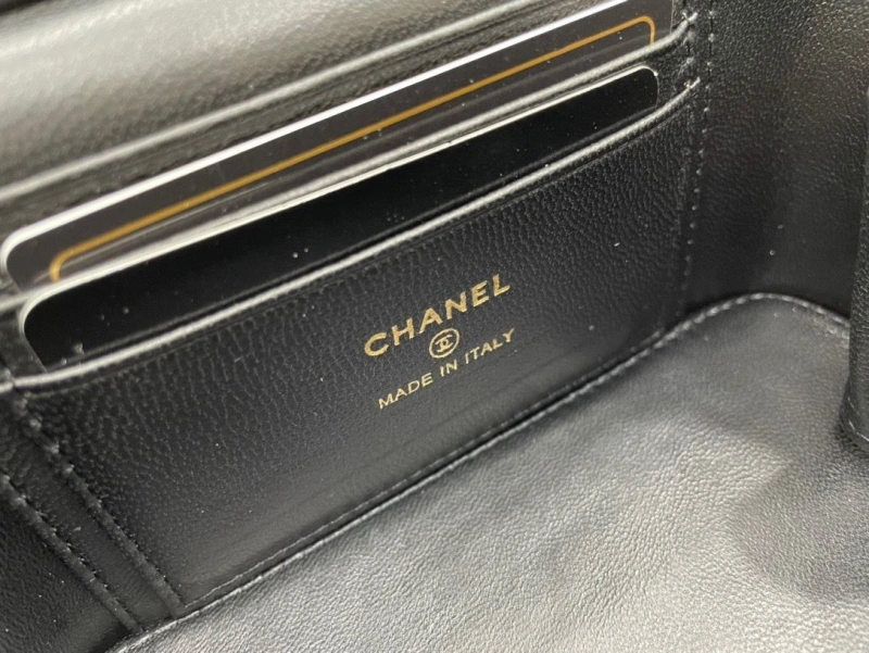 Ch**el cosmetic bags 4017-1965