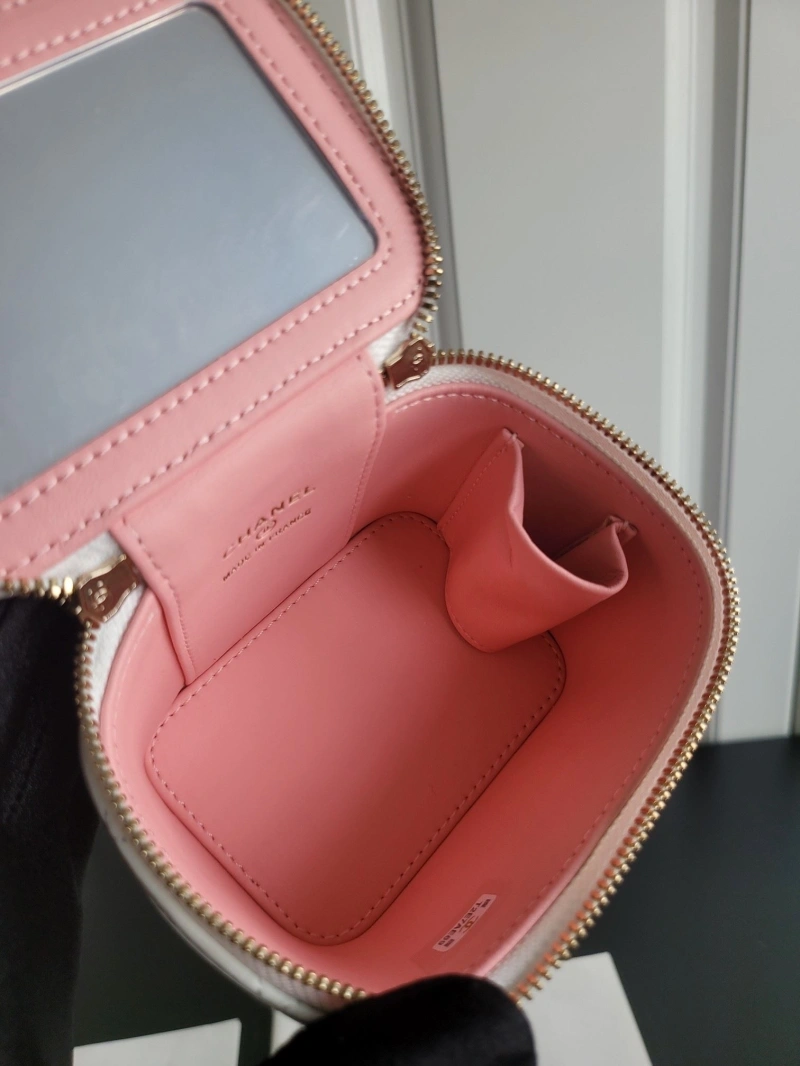 Ch**el cosmetic bags 4017-2241