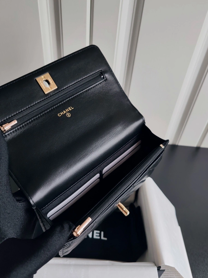 Ch**el cosmetic bags 4017b-0015