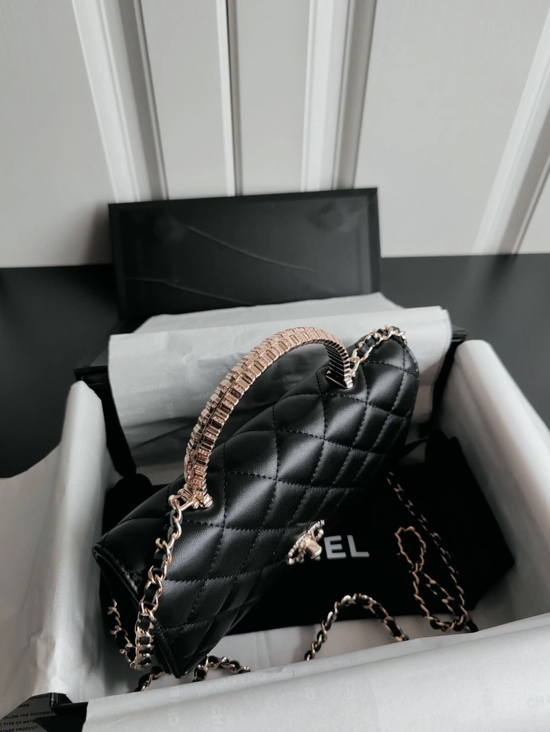 Ch**el cosmetic bags 4017b-0015
