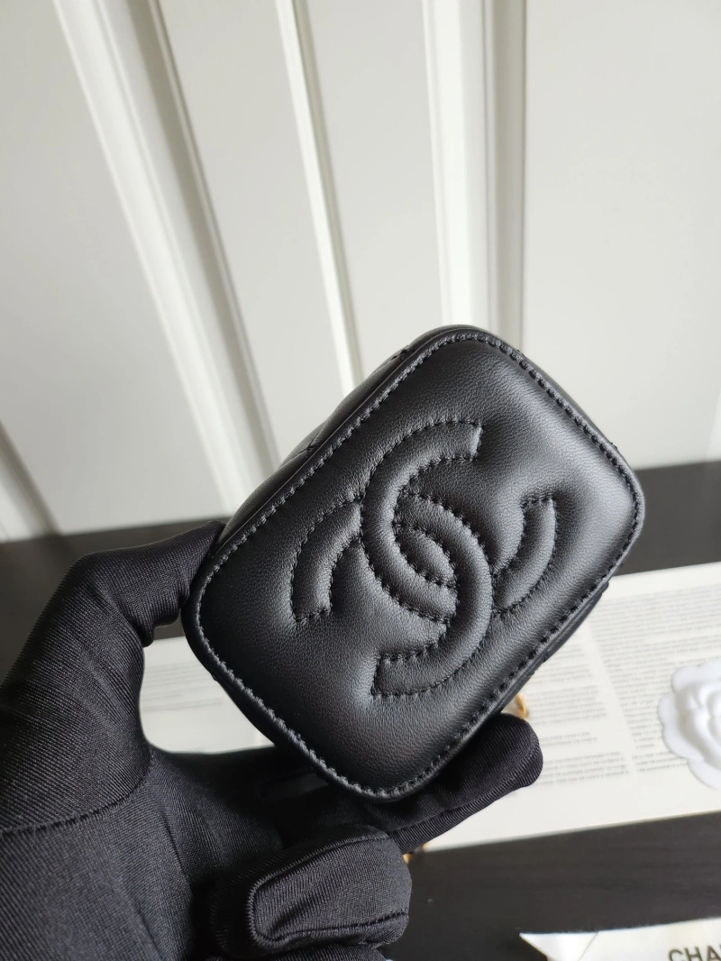 Ch**el cosmetic bags 4017b-0017