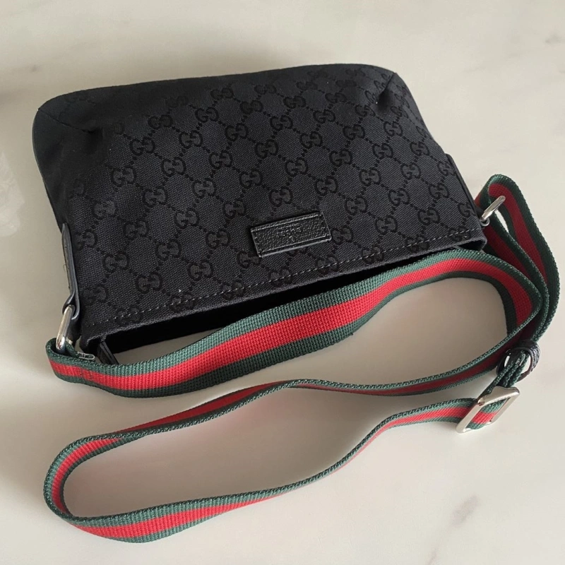 Gvc*1 satchel bags 4032-0136