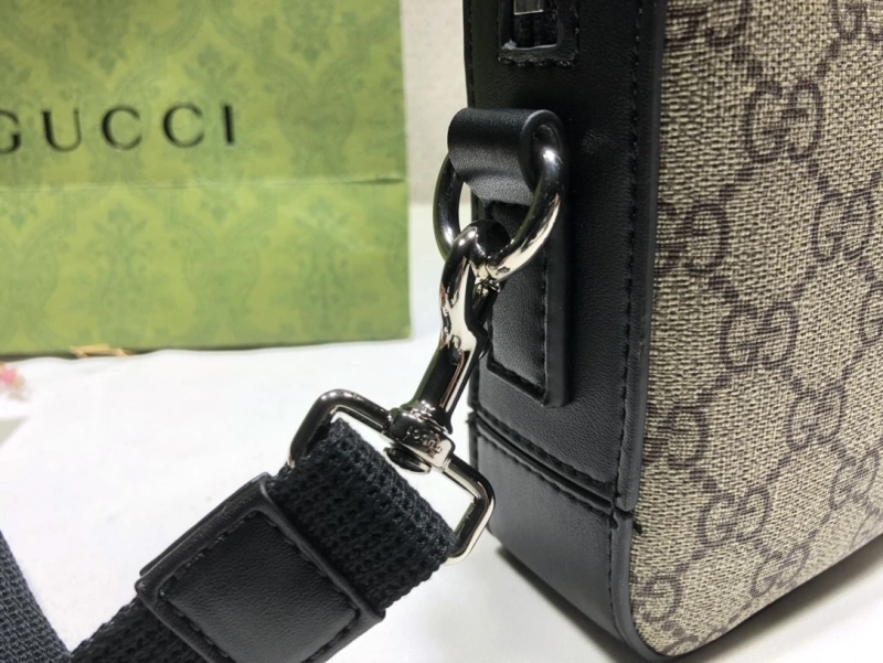 Gvc*1 clutch bags 4032-0340