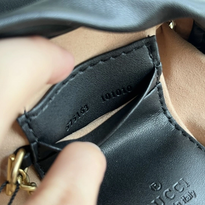 Gvc*1 bucket bags 4032-0869