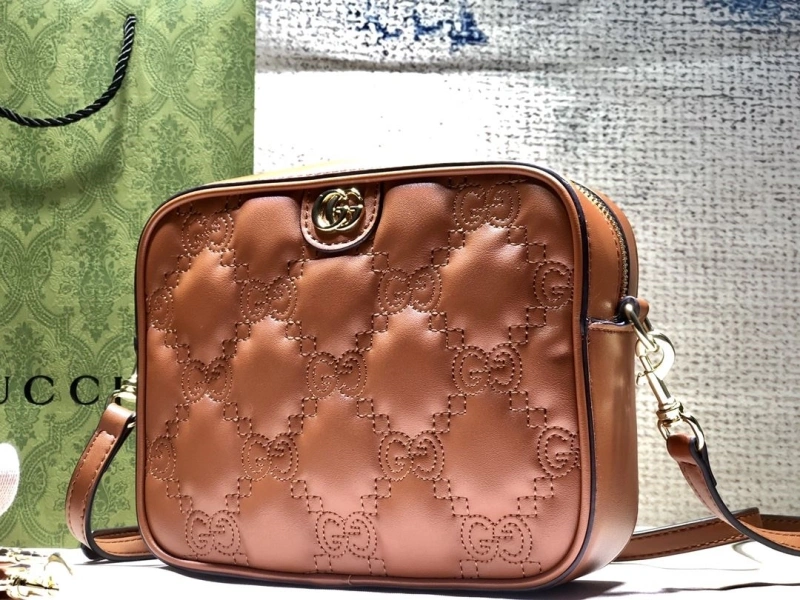 Gvc*1 satchel bags 4032-0879