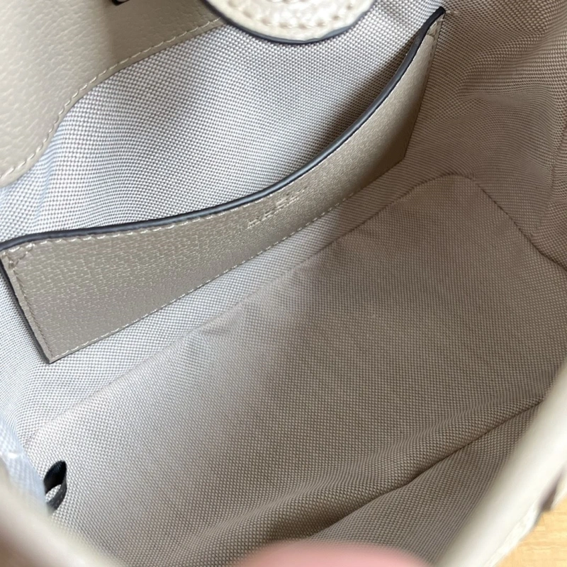 Gvc*1 top handle bags 4032-0909