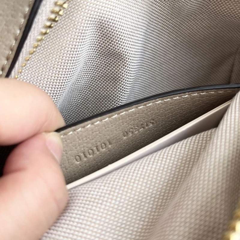 Gvc*1 satchel bags 4032-0970