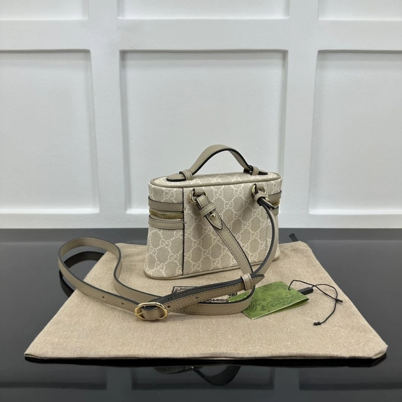 Gvc*1 cosmetic bags 4034a-0072