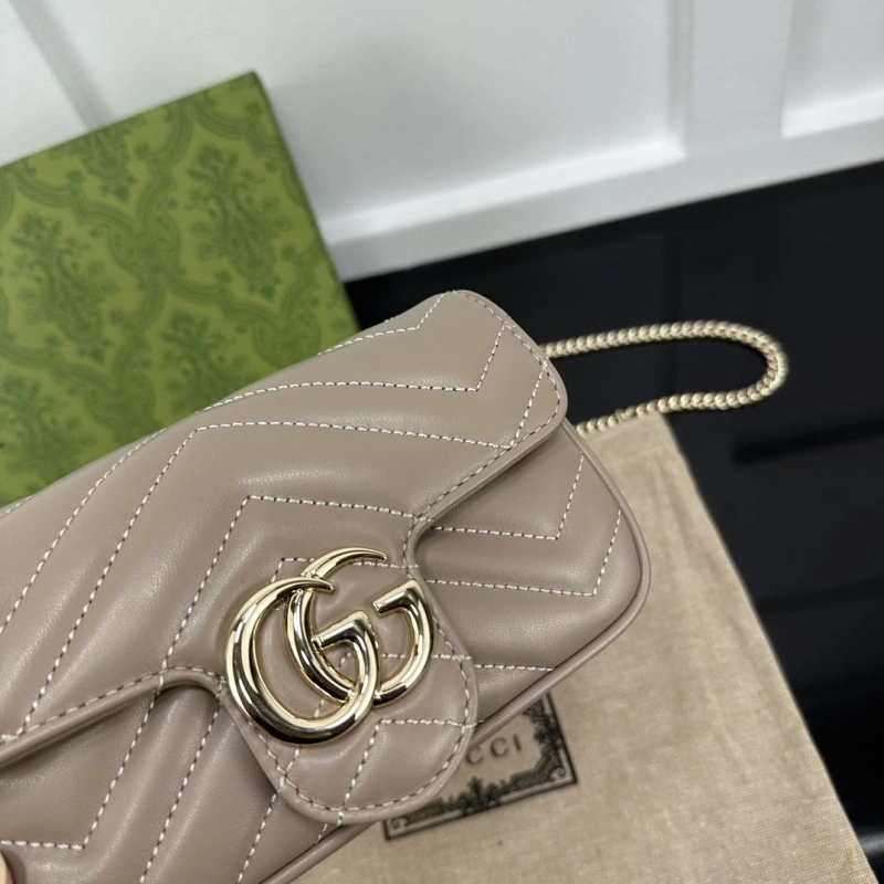 Gvc*1 satchel bags 4034a-0082