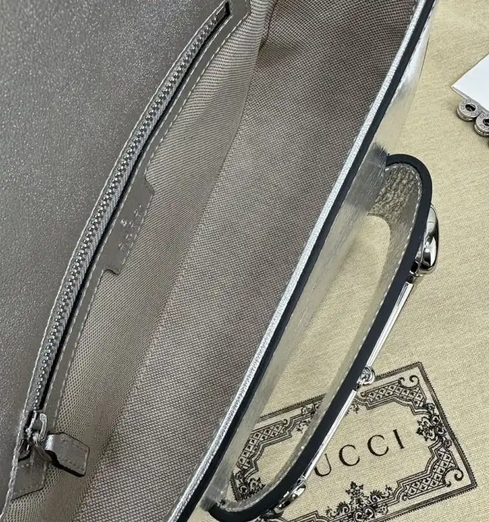 Gvc*1 top handle bags 4034f-0017