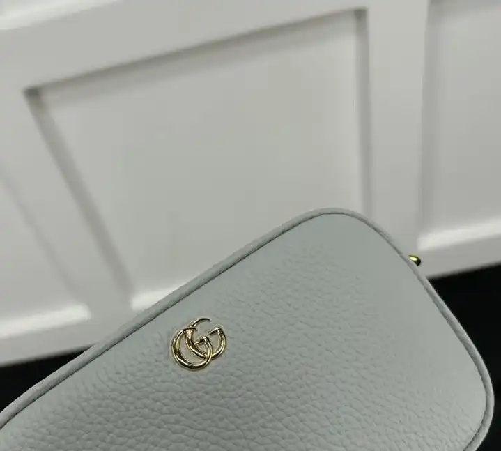 Gvc*1 satchel bags 4034f-0032