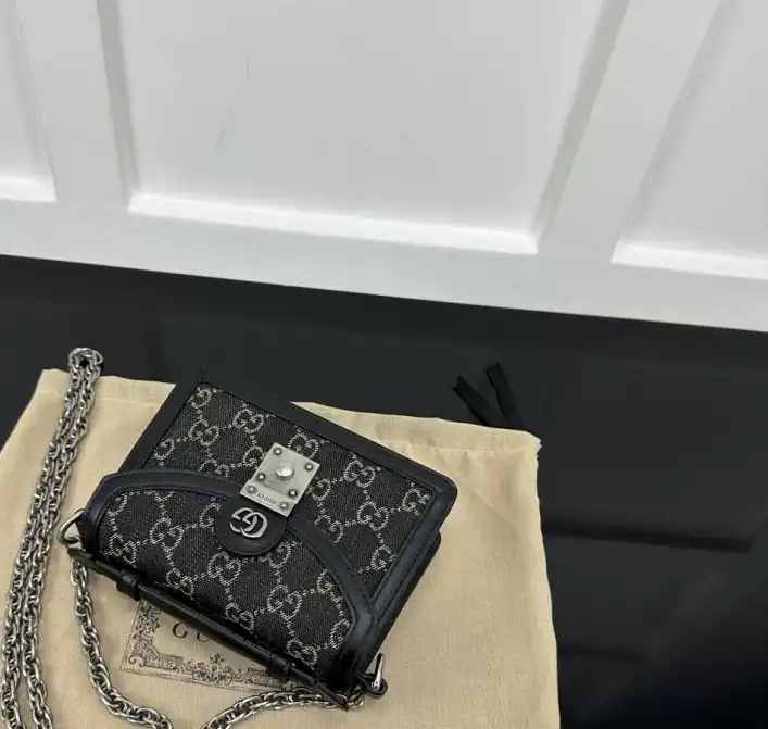 Gvc*1 satchel bags 4034f-0049