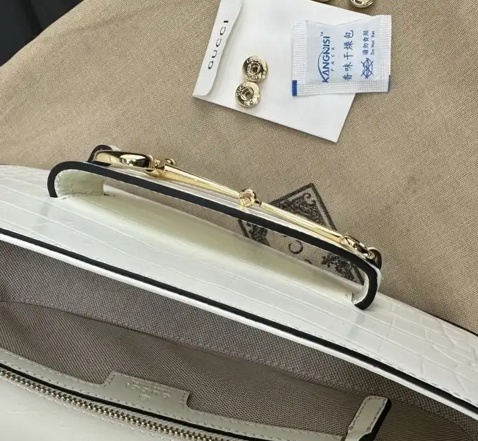 Gvc*1 top handle bags 4034f-0057