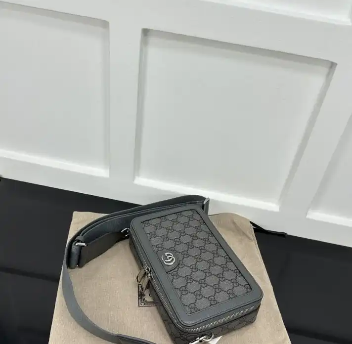Gvc*1 satchel bags 4034f-0064