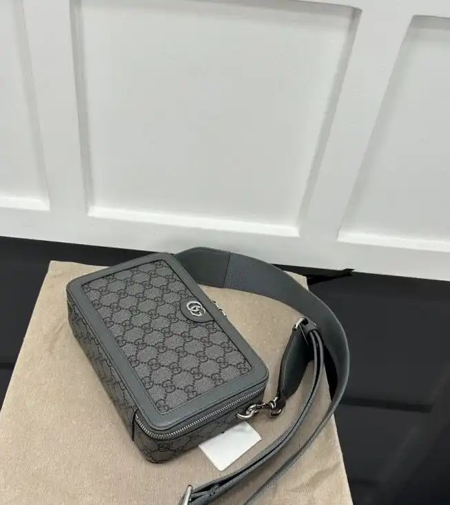 Gvc*1 satchel bags 4034f-0064