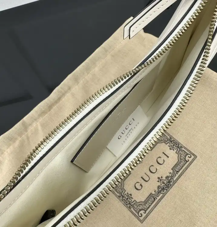 Gvc*1 top handle bags 4034g-0007