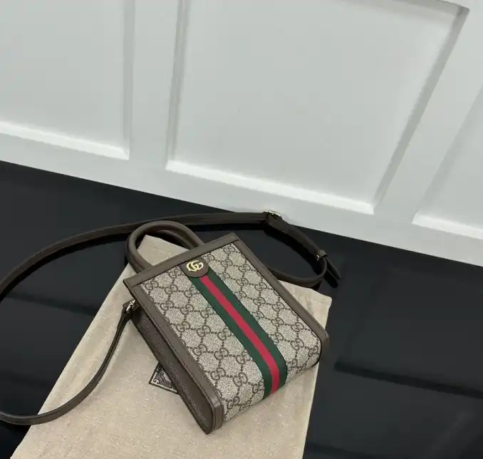 Gvc*1 top handle bags 4034g-0012