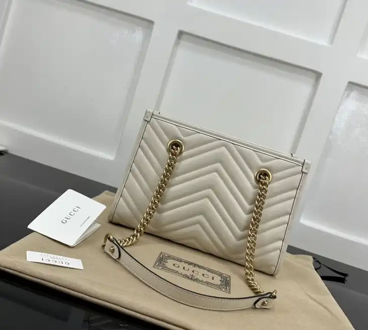 Gvc*1 top handle bags 4034g-0031