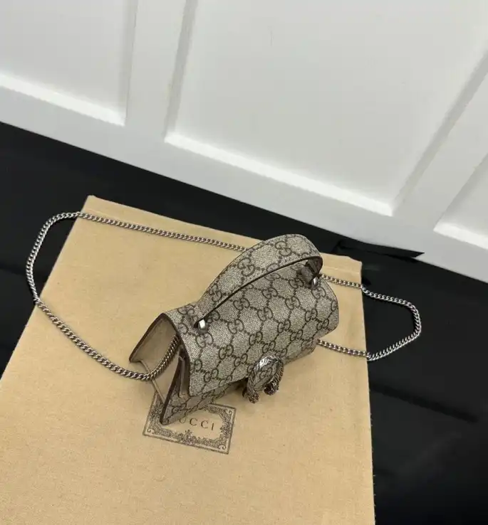 Gvc*1 top handle bags 4034g-0048