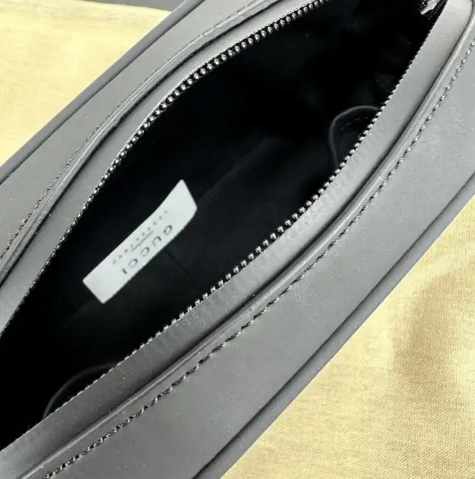 Gvc*1 satchel bags 4034g-0067