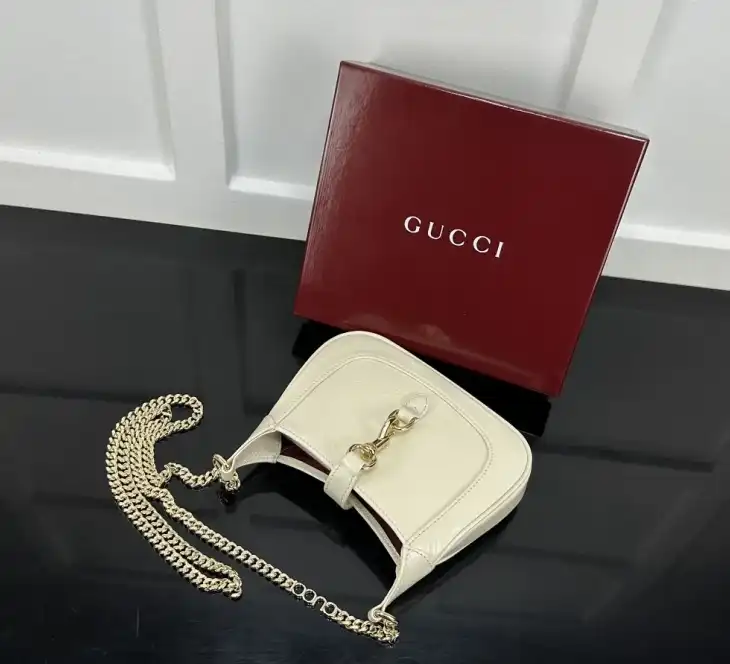 Gvc*1 satchel bags 4034g-0068