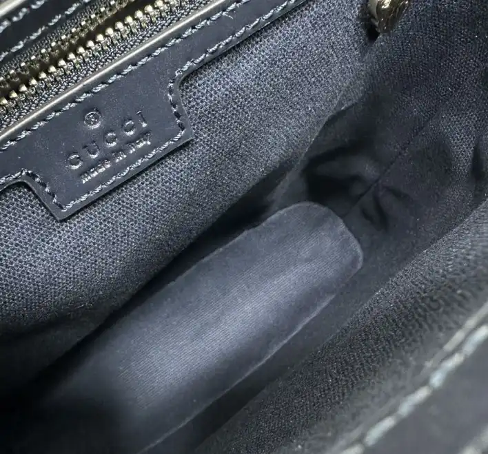 Gvc*1 bucket bags 4034g-0070