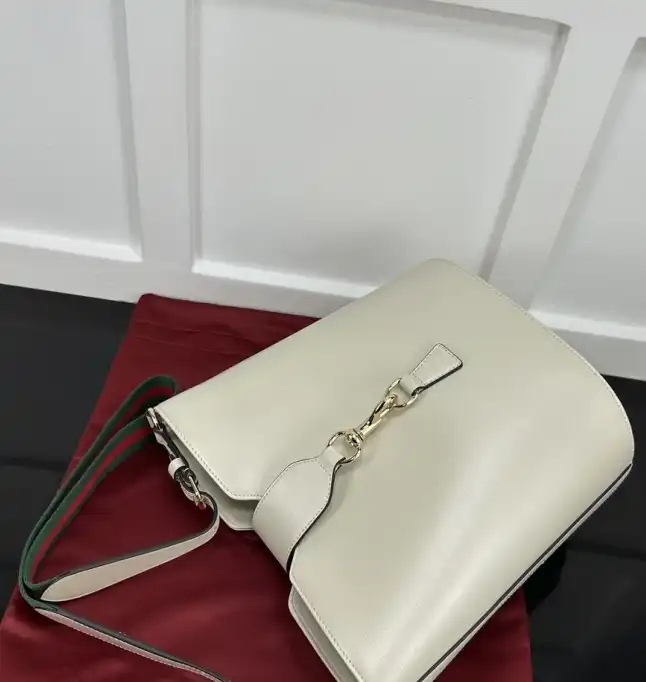 Gvc*1 bucket bags 4034g-0071