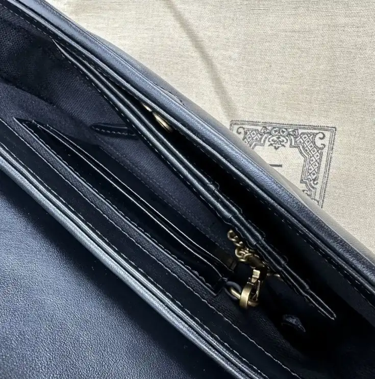 Gvc*1 satchel bags 4034h-0009