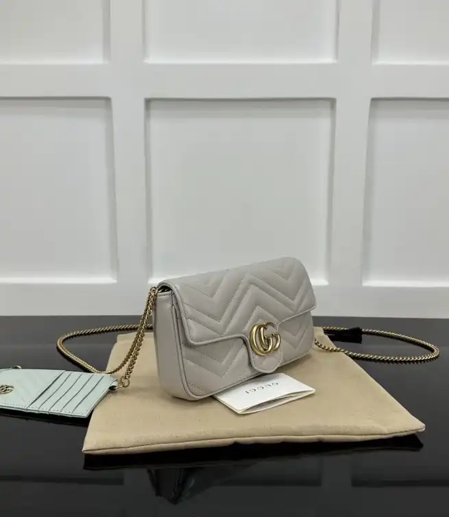 Gvc*1 satchel bags 4034h-0011