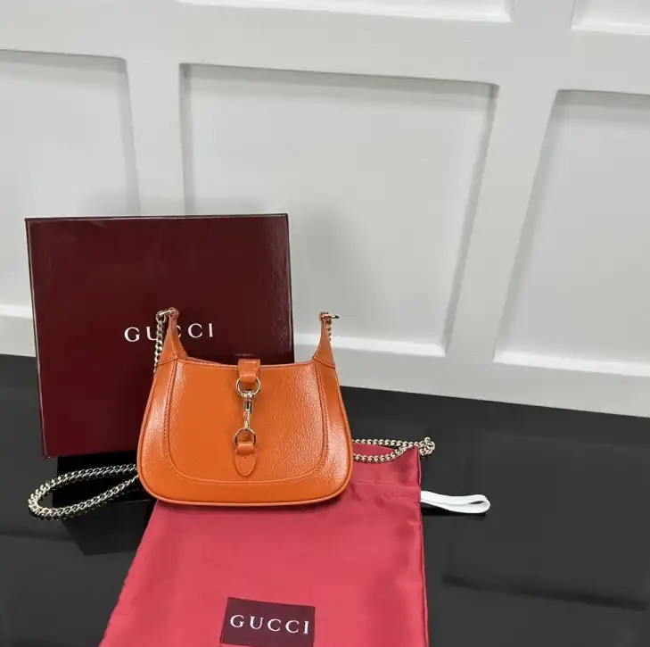 Gvc*1 satchel bags 4034h-0015