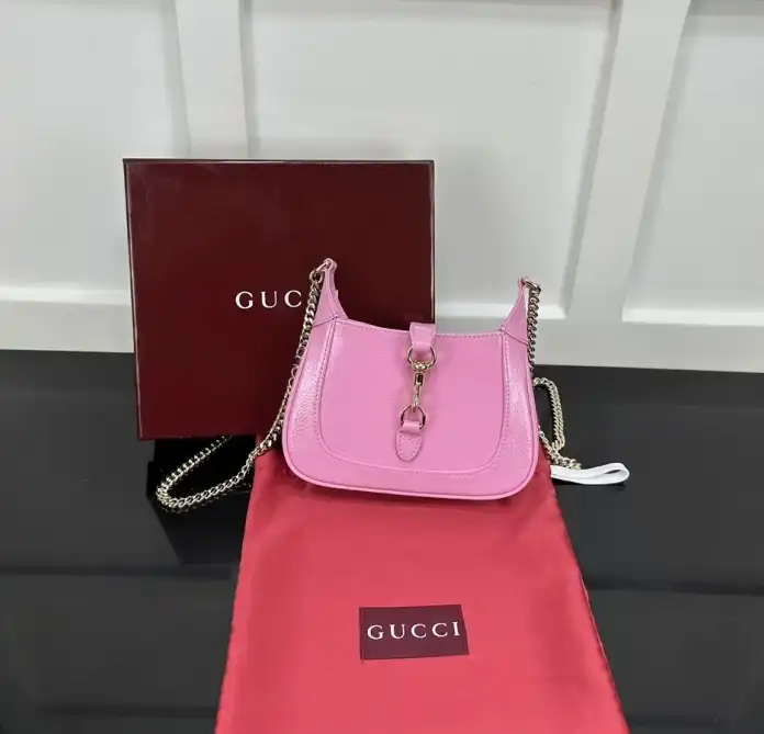 Gvc*1 satchel bags 4034h-0017