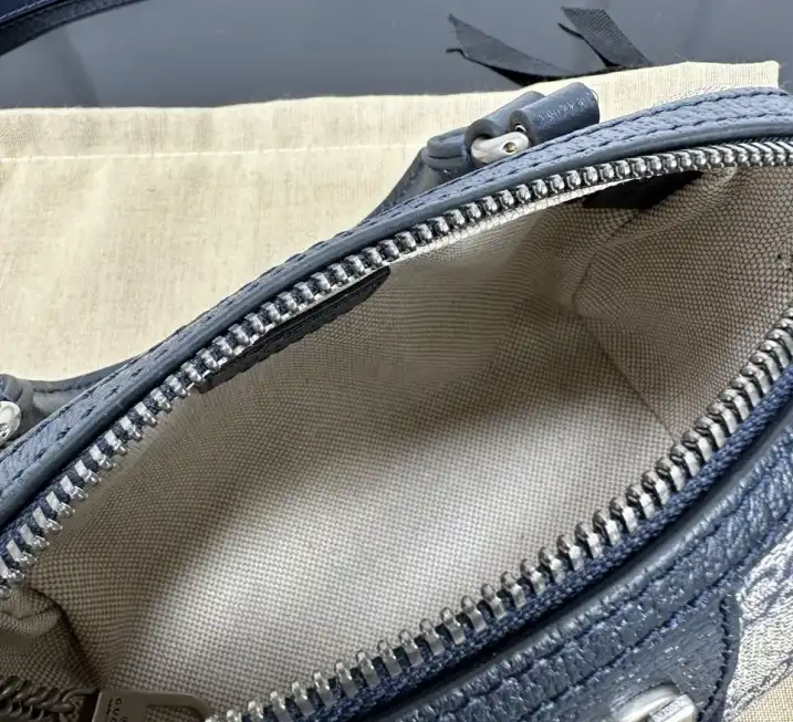 Gvc*1 speedy bags 4034h-0019