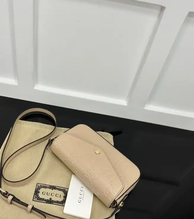 Gvc*1 satchel bags 4034h-0035