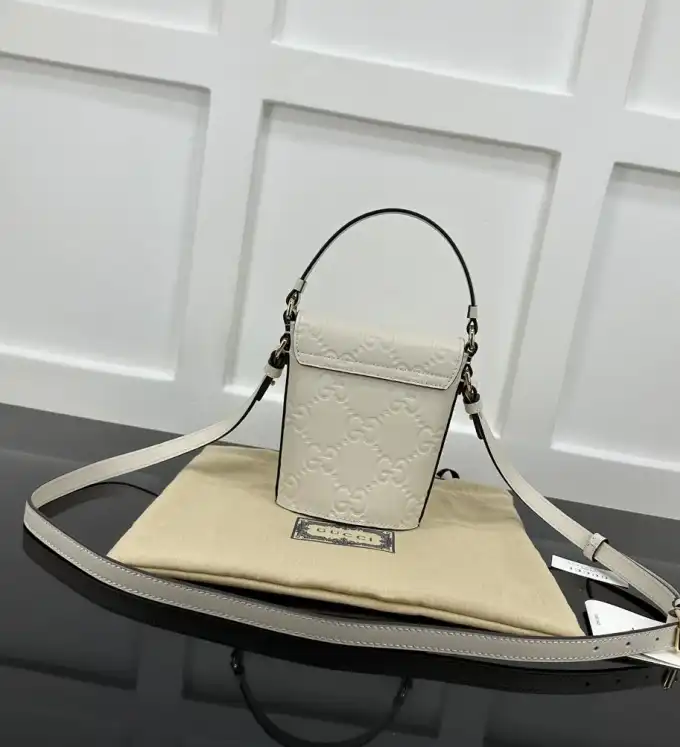 Gvc*1 top handle bags 4034h-0072