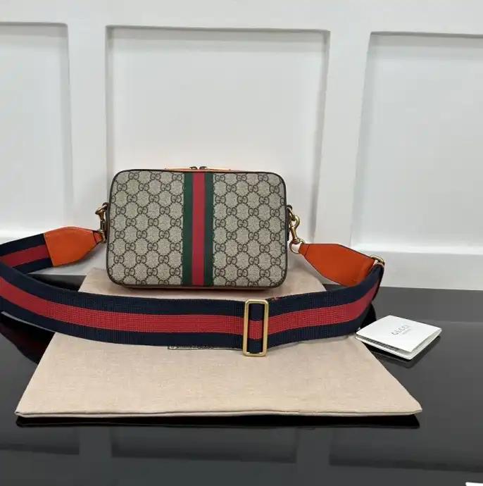 Gvc*1 satchel bags 4034h-0074
