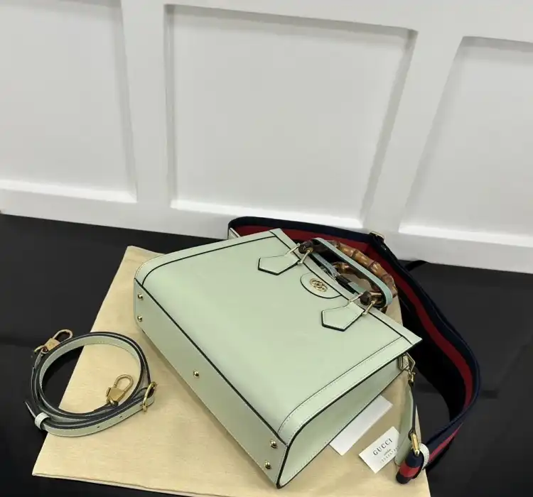Gvc*1 top handle bags 4034h-0095