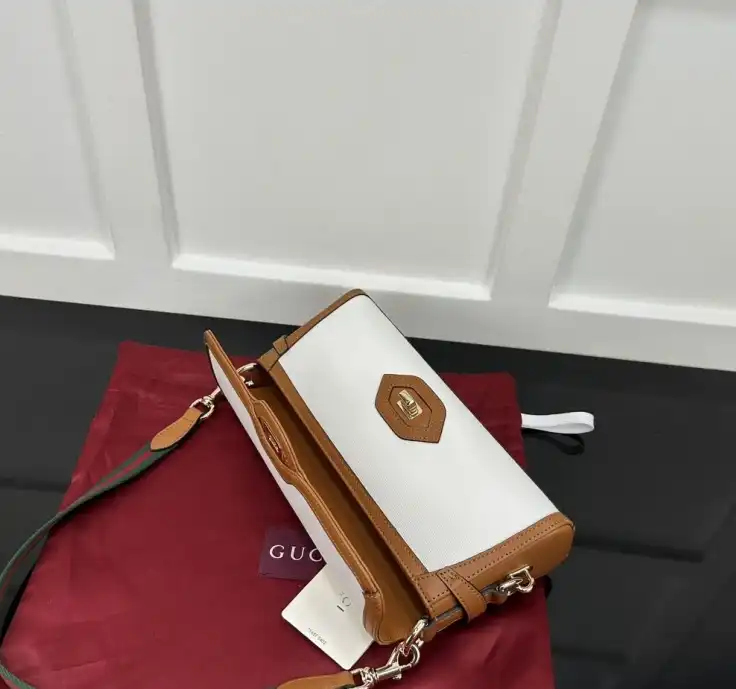 Gvc*1 satchel bags 4034h-0147