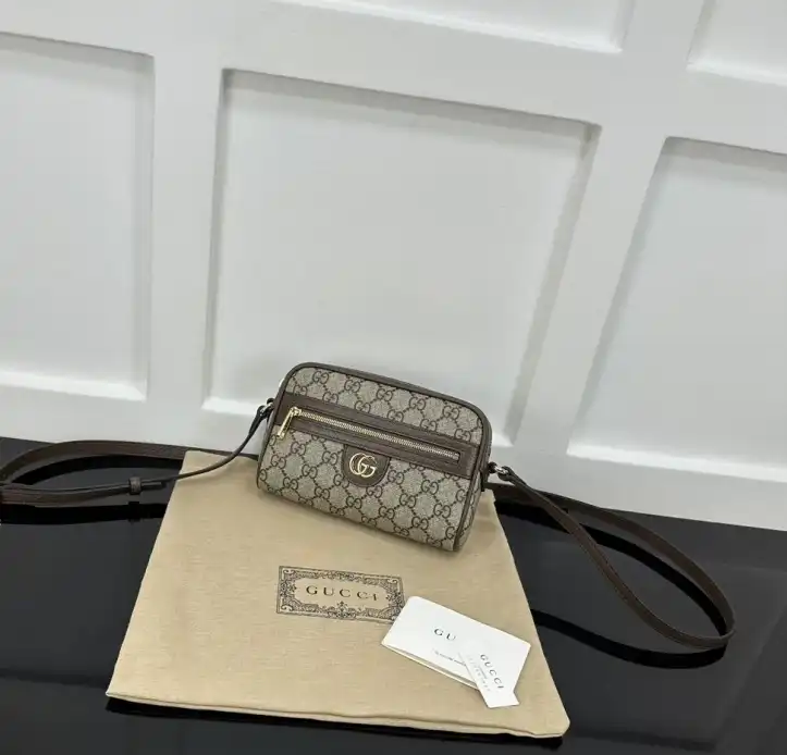 Gvc*1 satchel bags 4034h-0151
